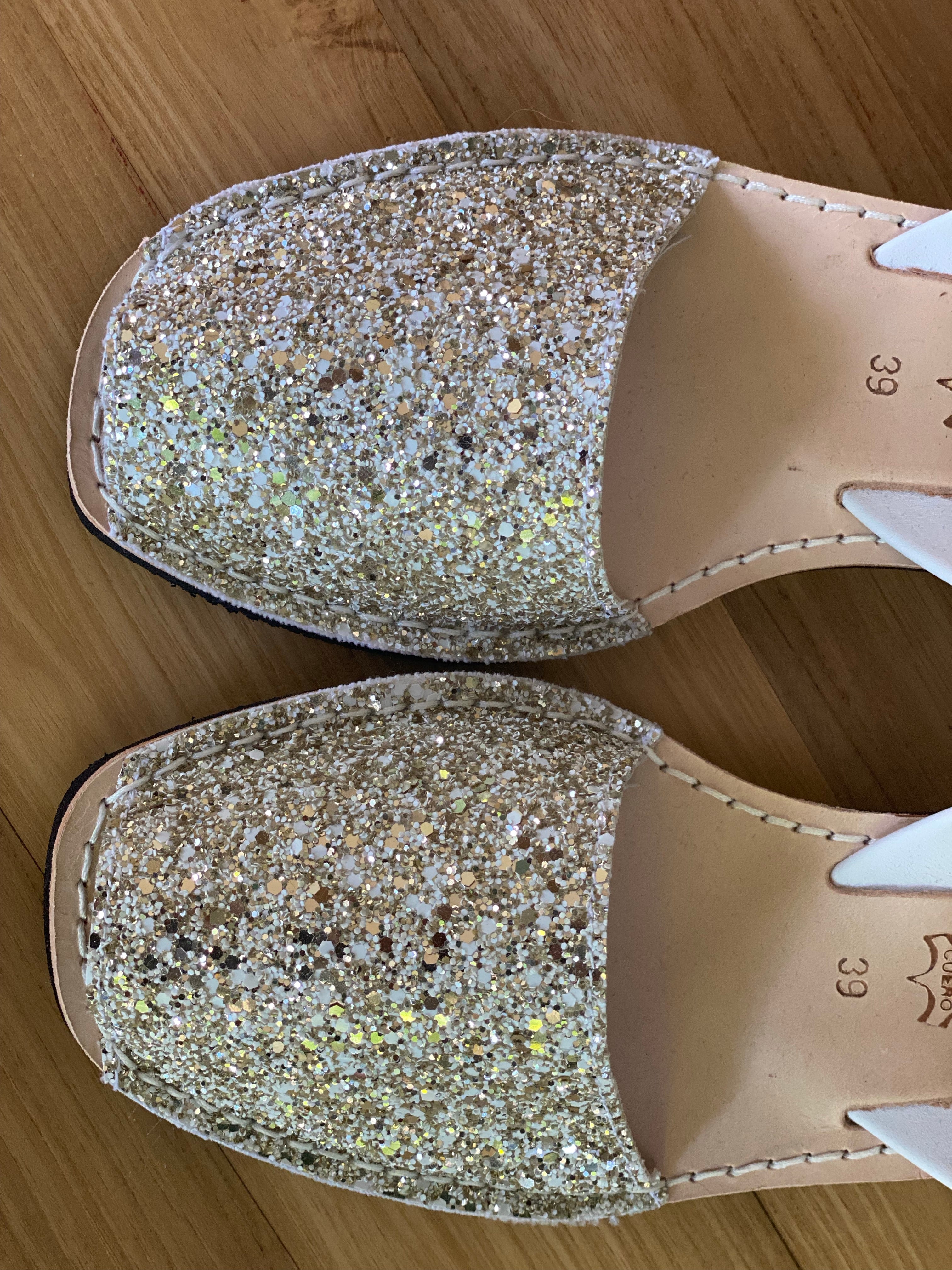 2021 Glitter Bleached Gold N.BL