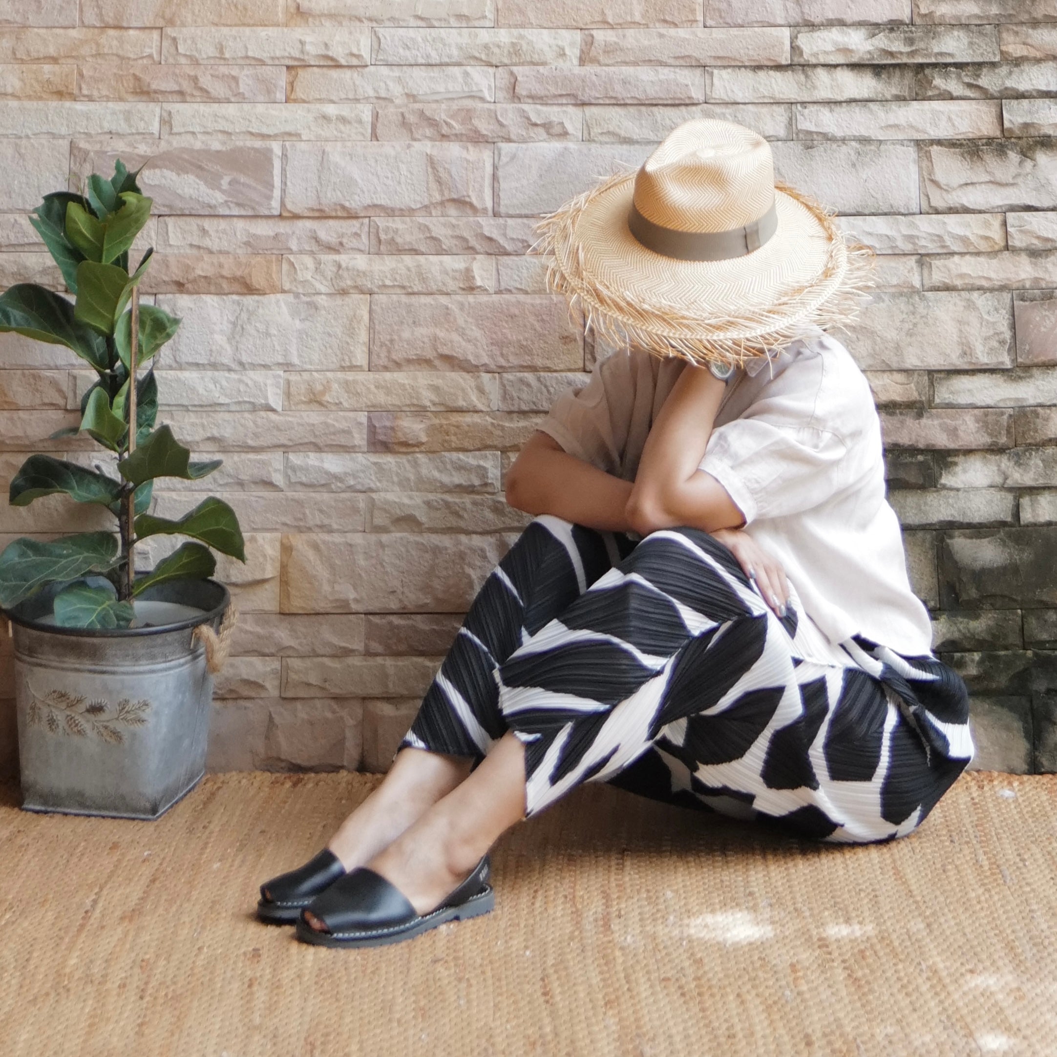 5026 Natur Negro Limited