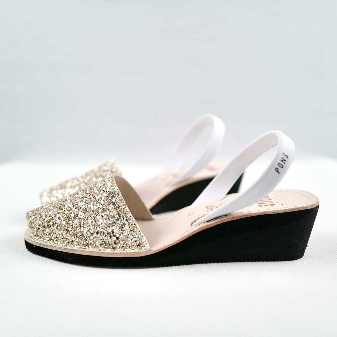 2021 Glitter Bleached Gold N.BL