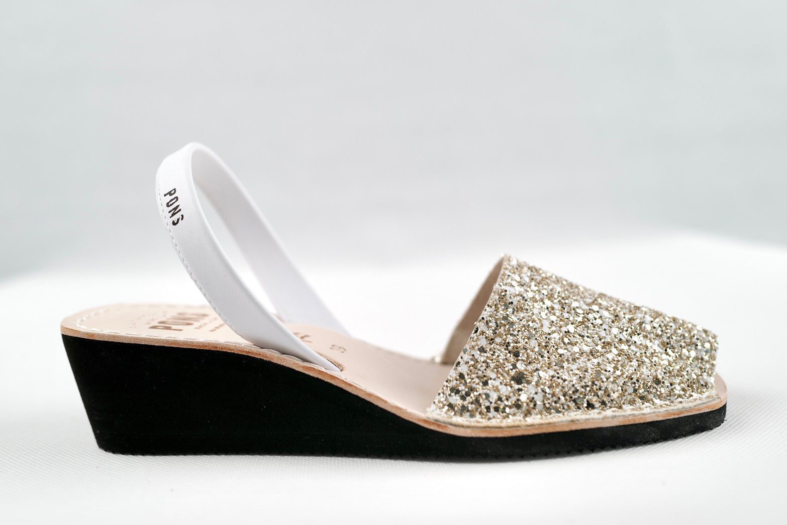 2021 Glitter Bleached Gold N.BL